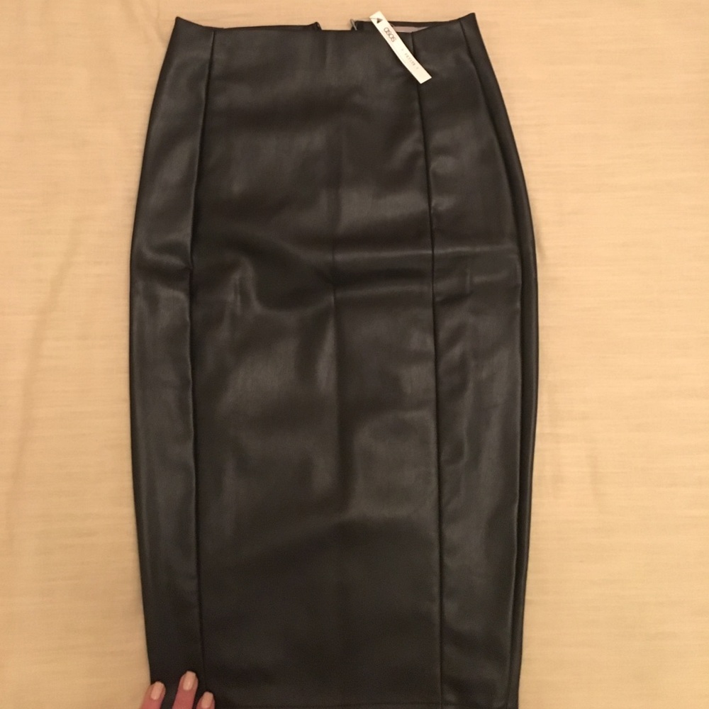 Brand new! Faux leather pencil skirt